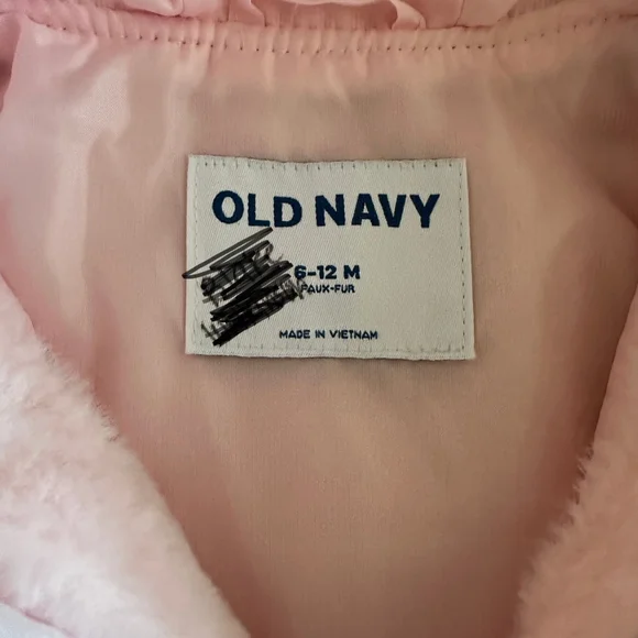 Baby Old Navy Pink Faux Fur Hooded Jacket 6-12M Red Heart Pockets Valentine - Picture 2 of 5